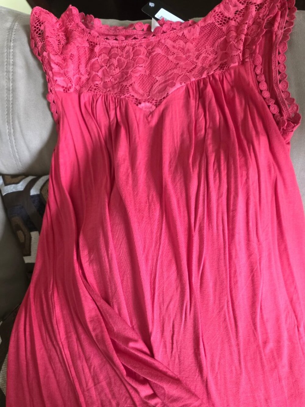 Coral cap sleeve top by Emerald, lace neck, sz XL